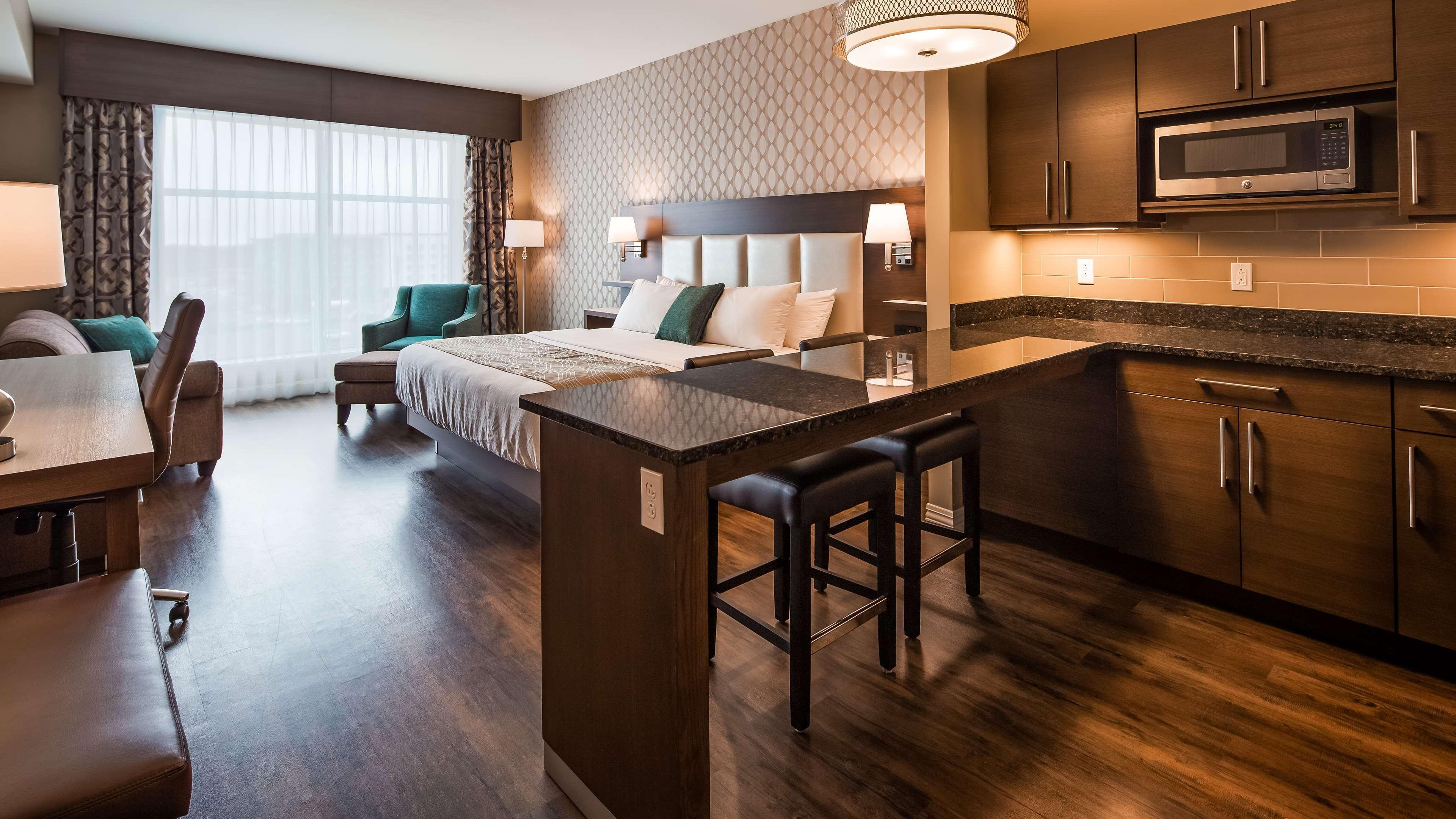 Best Western Plus St. John'S Airport Hotel And Suites Zewnętrze zdjęcie