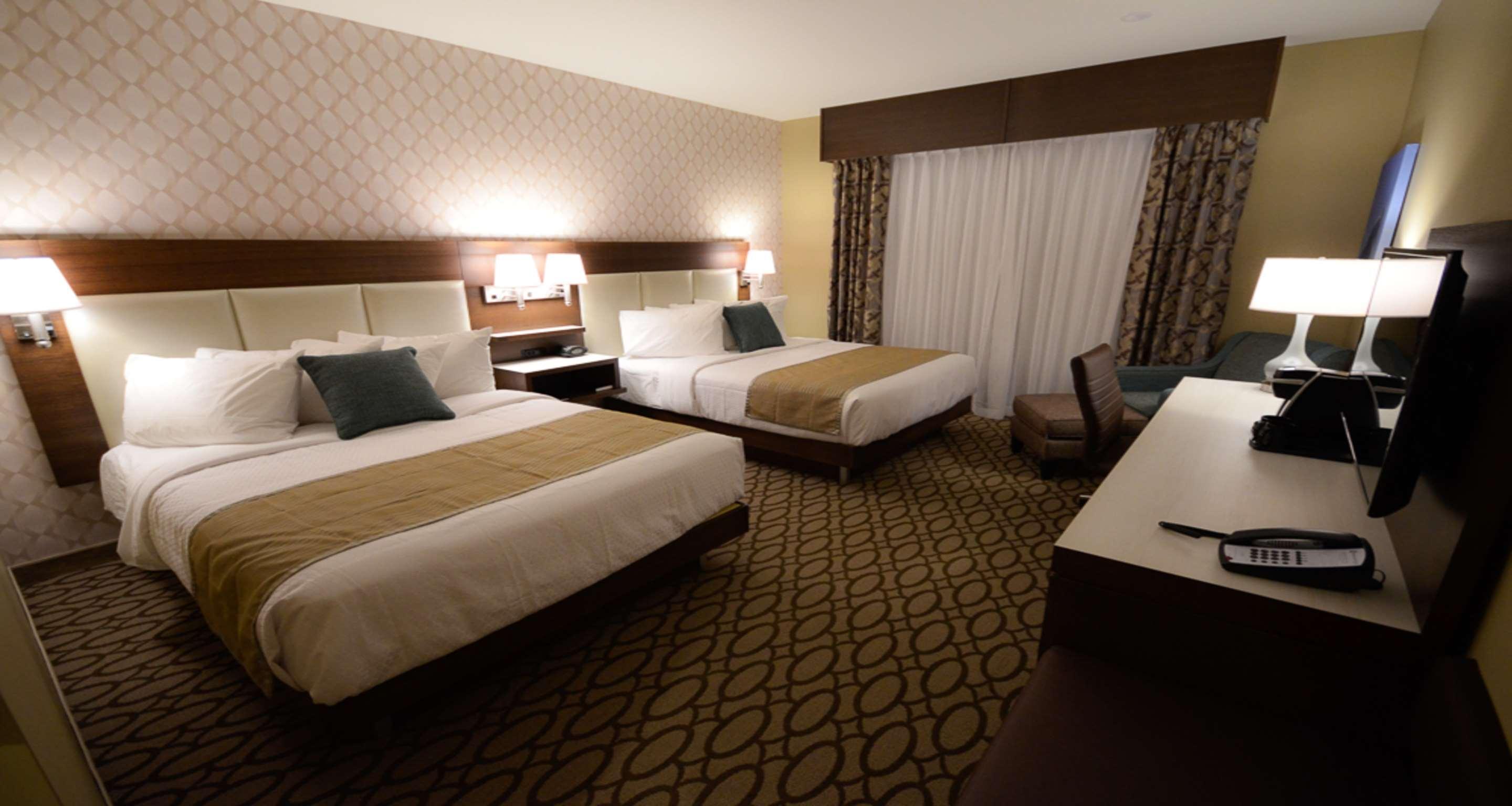 Best Western Plus St. John'S Airport Hotel And Suites Zewnętrze zdjęcie