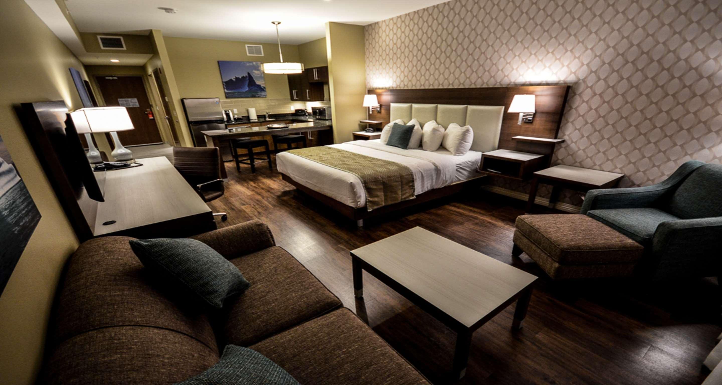 Best Western Plus St. John'S Airport Hotel And Suites Zewnętrze zdjęcie