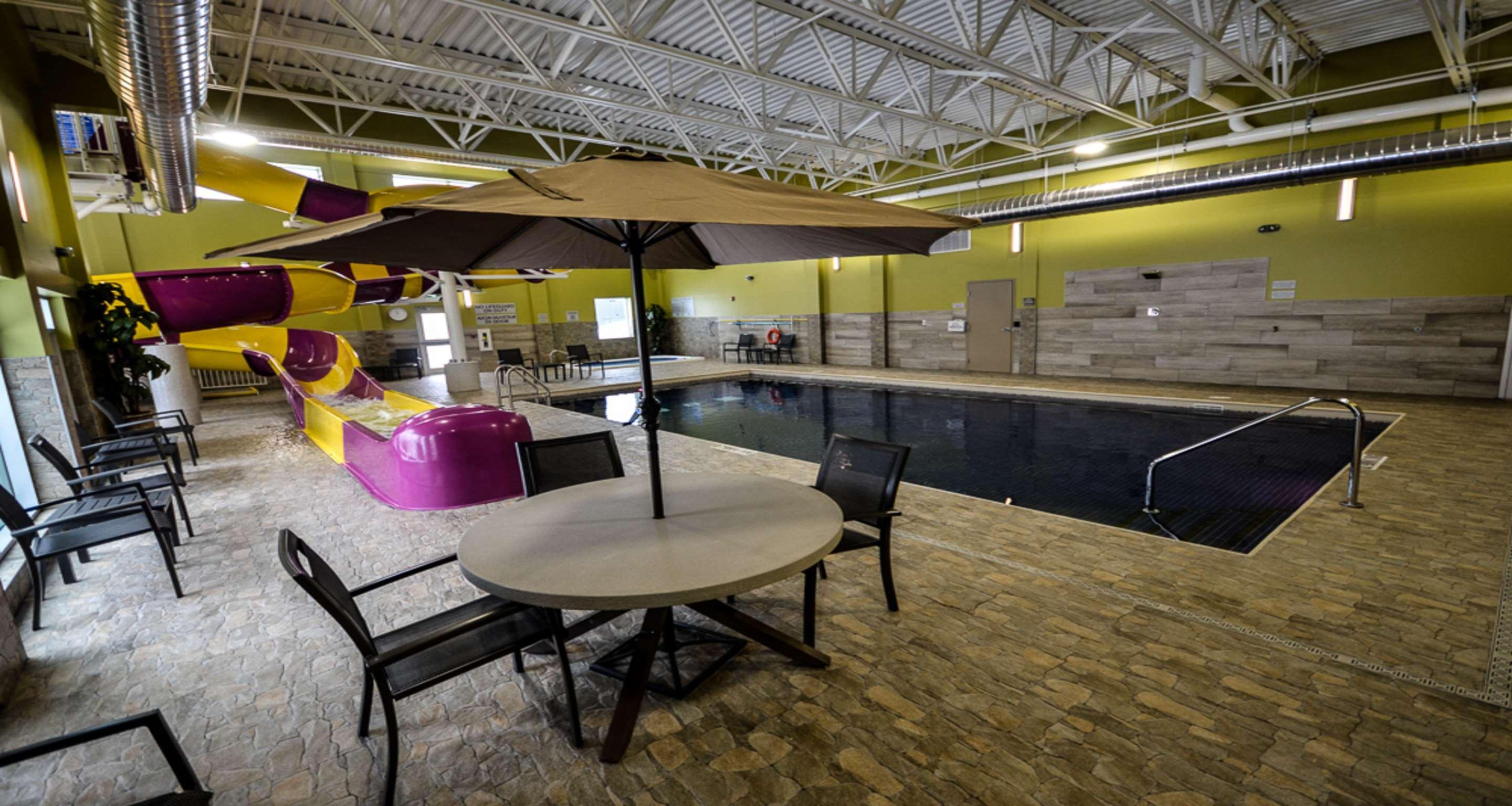 Best Western Plus St. John'S Airport Hotel And Suites Zewnętrze zdjęcie