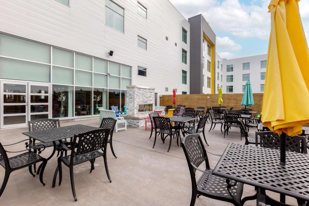 Best Western Plus St. John'S Airport Hotel And Suites Zewnętrze zdjęcie