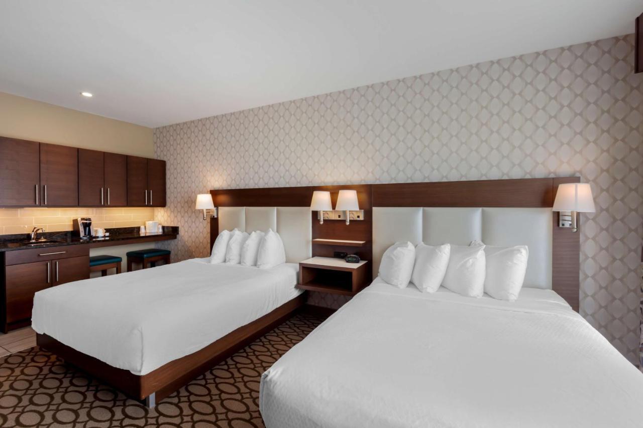 Best Western Plus St. John'S Airport Hotel And Suites Zewnętrze zdjęcie