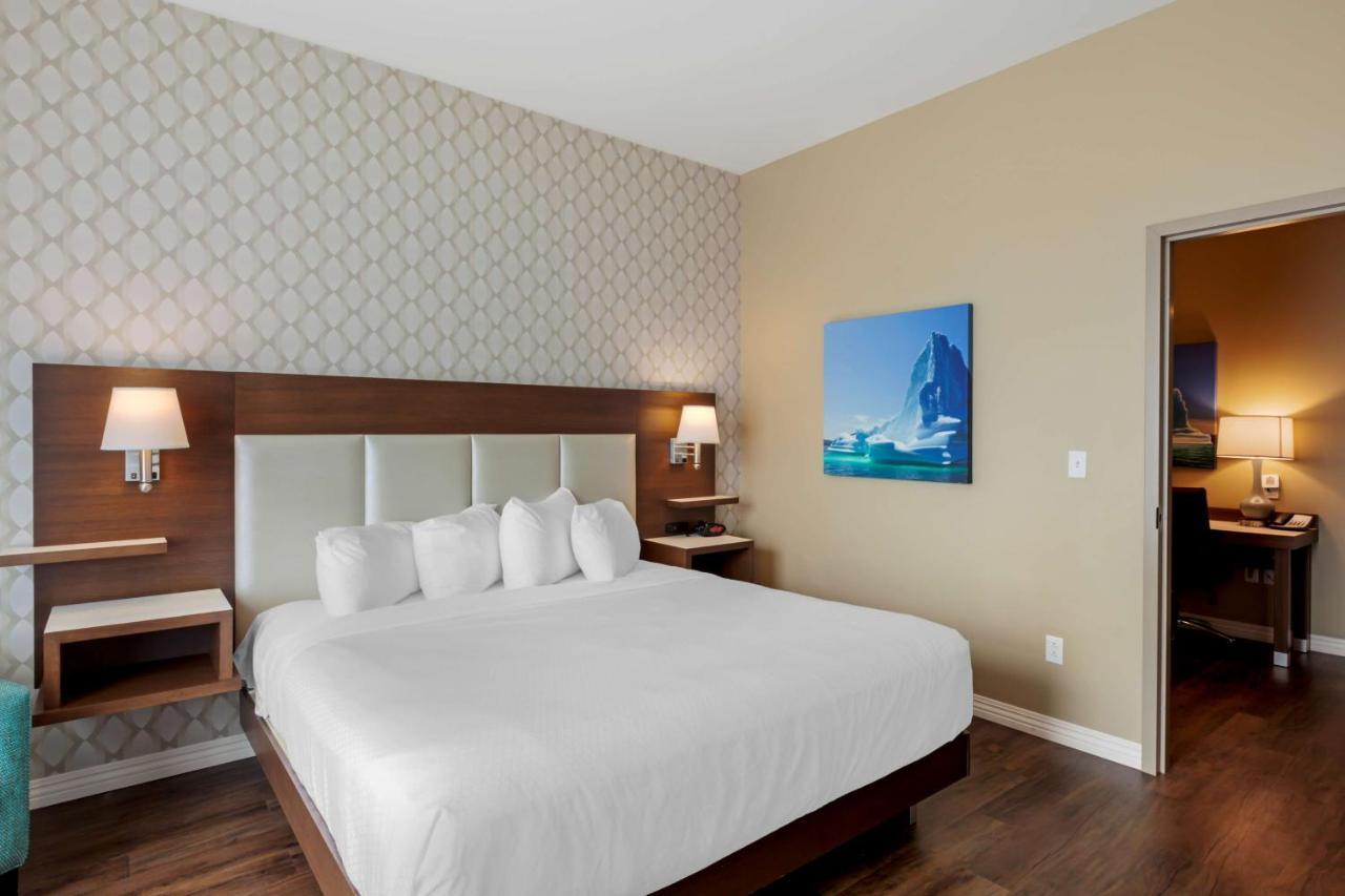 Best Western Plus St. John'S Airport Hotel And Suites Zewnętrze zdjęcie