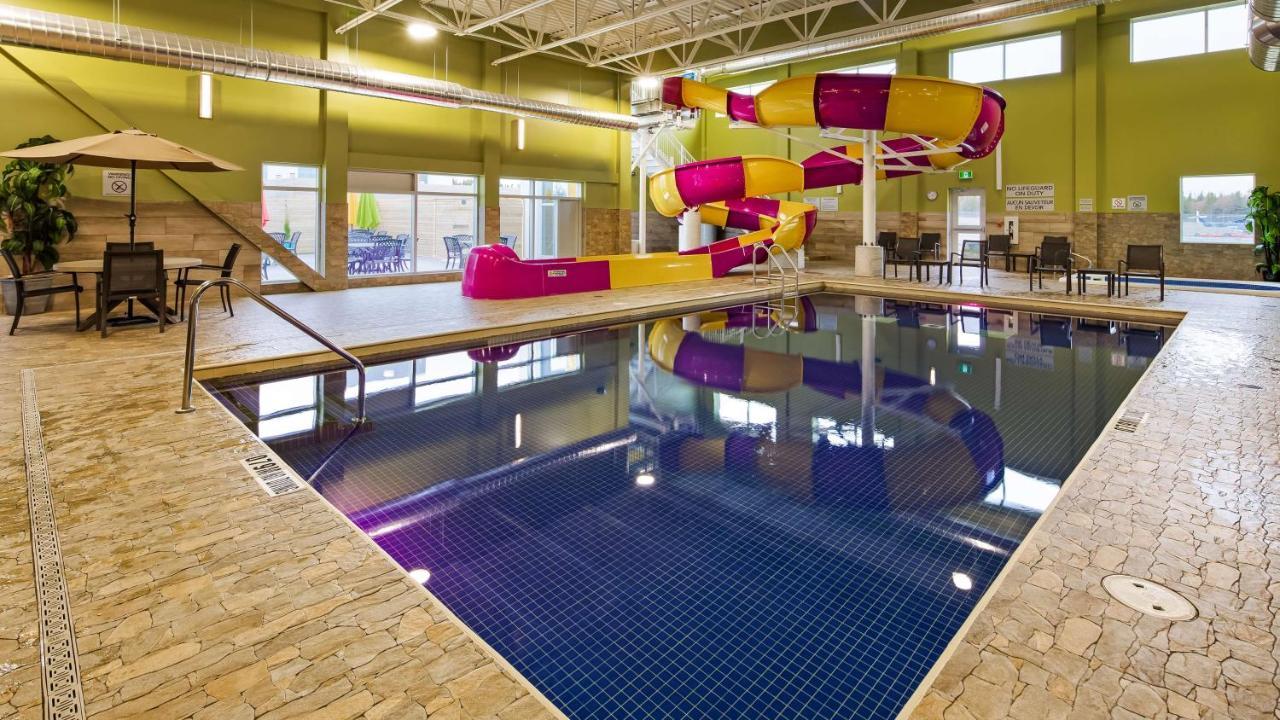 Best Western Plus St. John'S Airport Hotel And Suites Zewnętrze zdjęcie